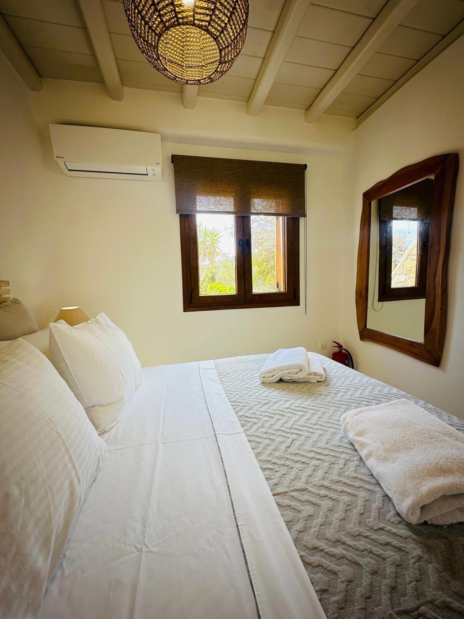 Divers House Agrari  Buitenkant foto